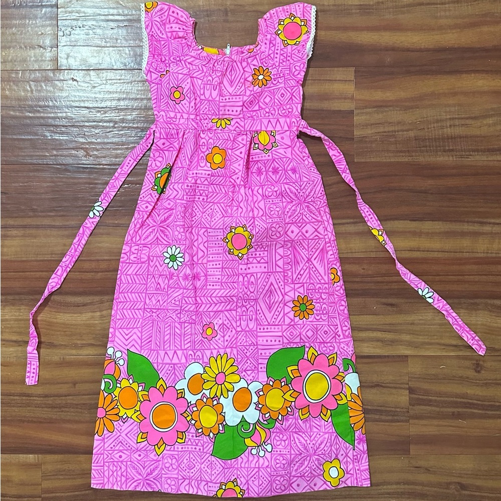 Vintage Hawaiian Girls Dress